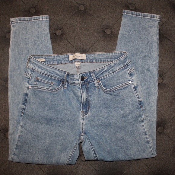 Calvin Klein Denim - Vintage Style Calvin Klein Light Wash Jeans